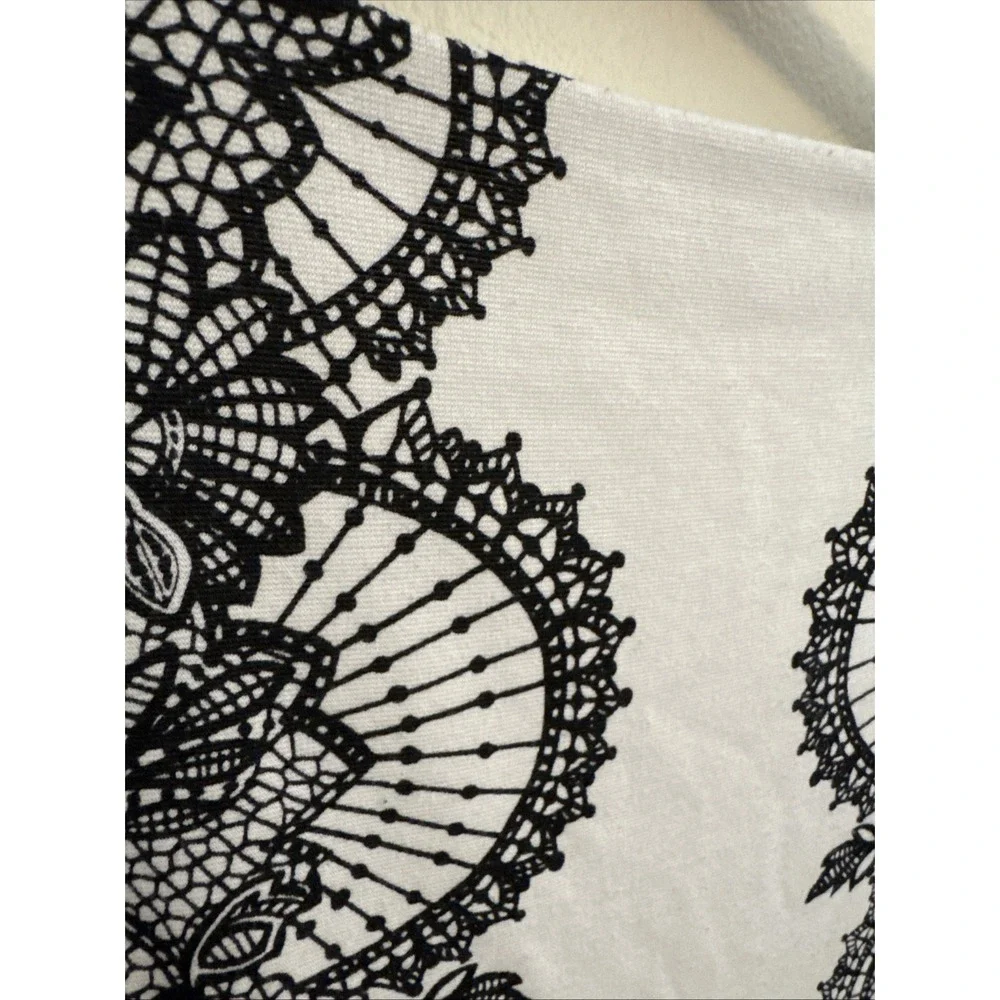 Maggy London Black and White Lace-Print Cap Sleeve Sheath Dress - Picture 6 of 11